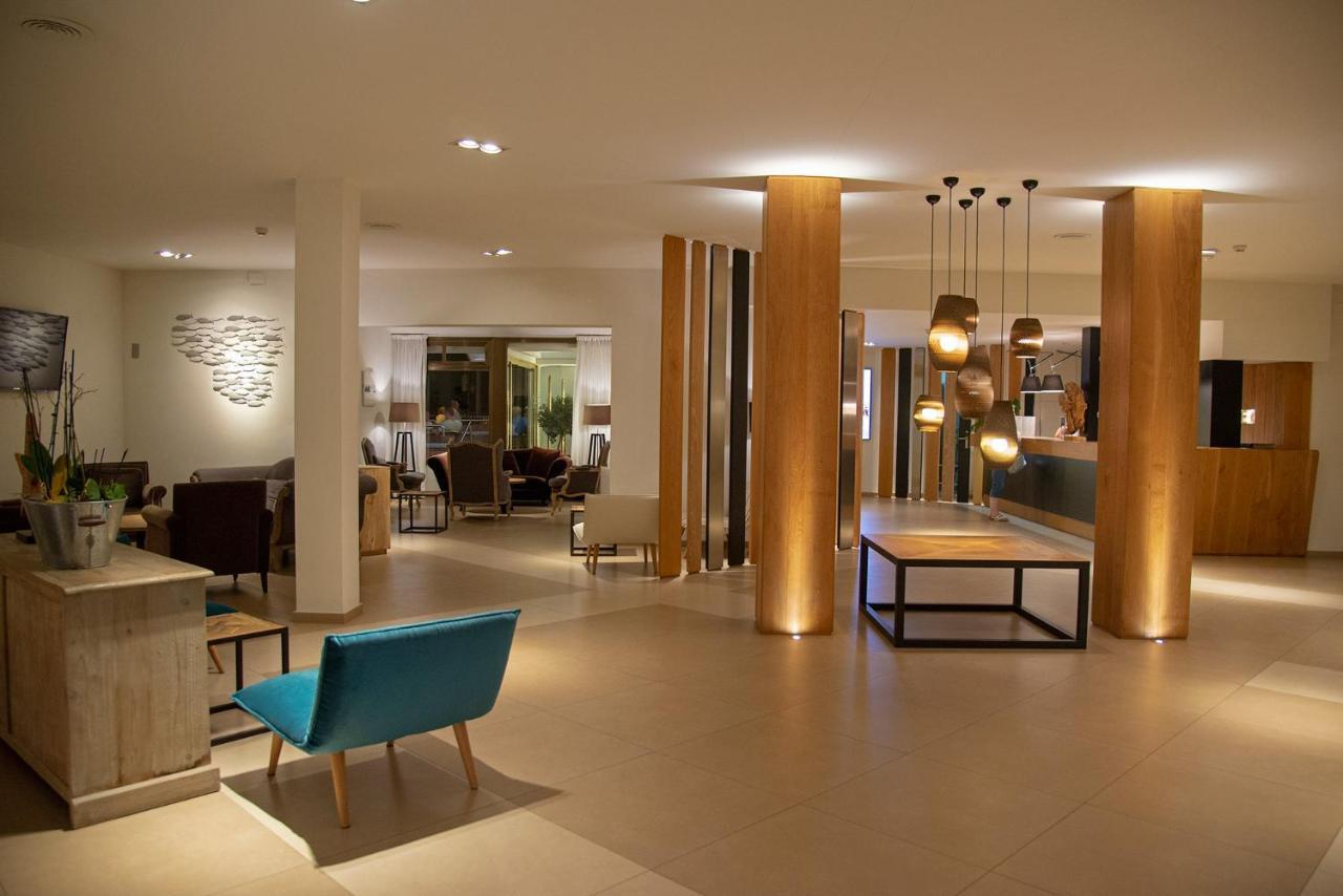 Hotel Rosa Naútica 3*